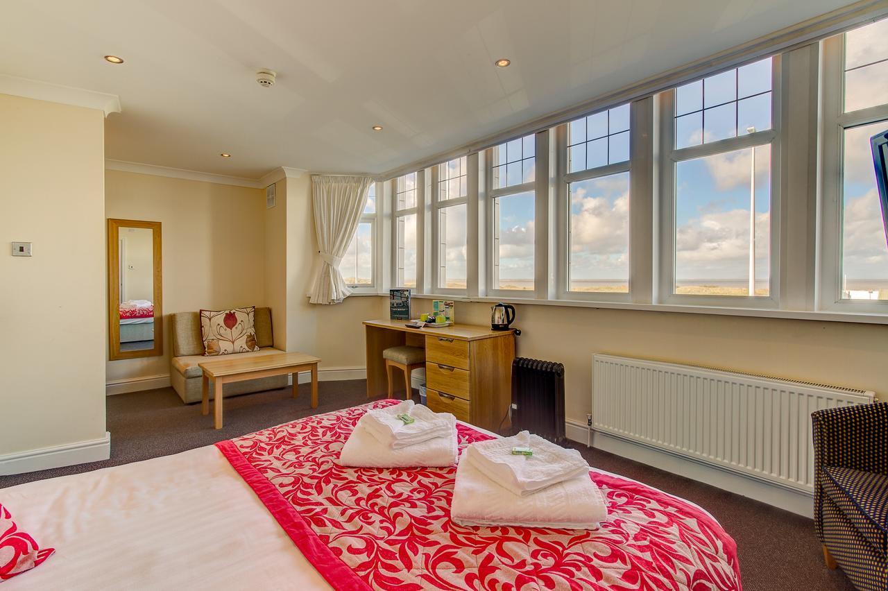New Boston Guest Accommodation Fleetwood Buitenkant foto