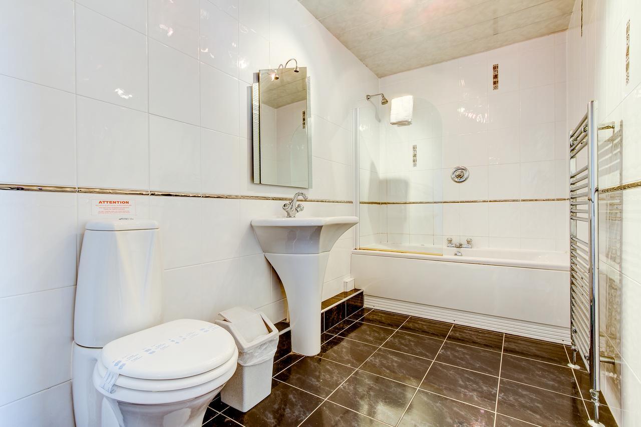 New Boston Guest Accommodation Fleetwood Buitenkant foto