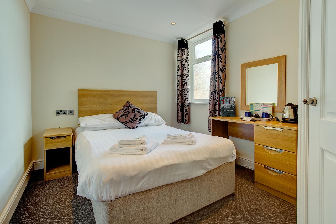 New Boston Guest Accommodation Fleetwood Buitenkant foto